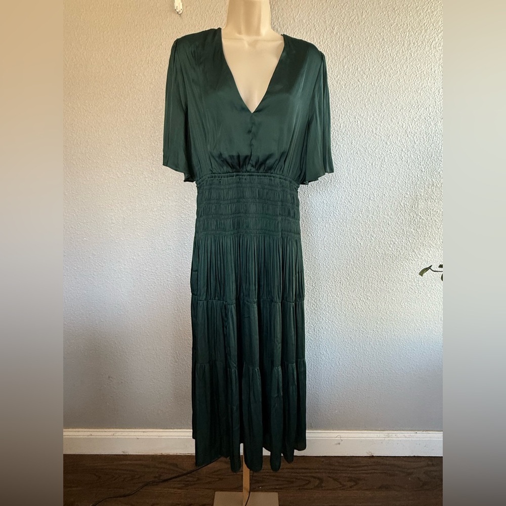 Reset‎ Satin Maxi Size Large Flowy